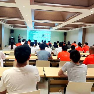 邊鋒集團(tuán)開展新一輪“營銷選型培訓(xùn)”工作