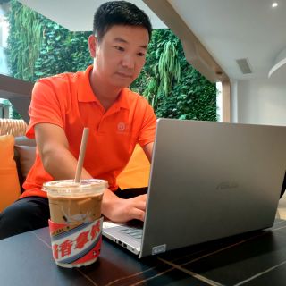 “醬香拿鐵”刷屏背后，邊鋒衛(wèi)生泵聚焦酒水行業(yè)生產(chǎn)線